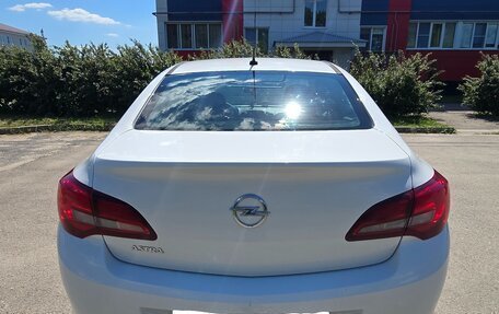 Opel Astra J, 2013 год, 1 050 000 рублей, 12 фотография