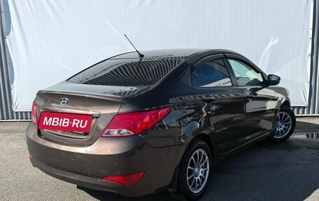 Hyundai Solaris II рестайлинг, 2016 год, 930 000 рублей, 2 фотография