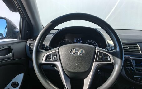 Hyundai Solaris II рестайлинг, 2016 год, 930 000 рублей, 13 фотография