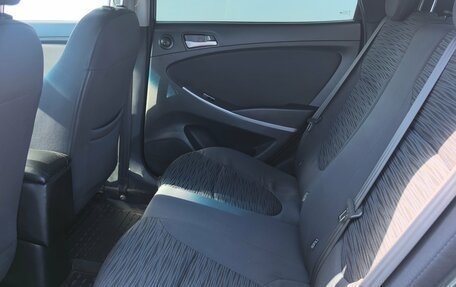 Hyundai Solaris II рестайлинг, 2016 год, 930 000 рублей, 17 фотография