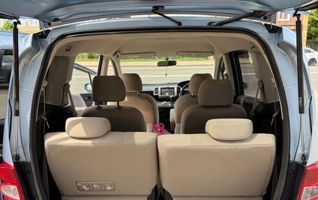 Honda Freed I, 2008 год, 900 000 рублей, 14 фотография