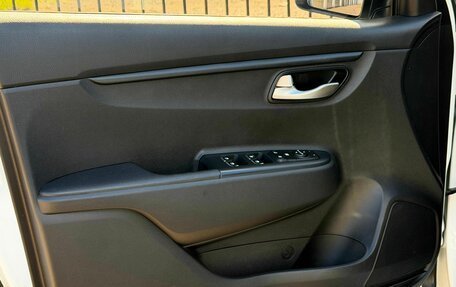 KIA Rio IV, 2019 год, 1 559 000 рублей, 15 фотография