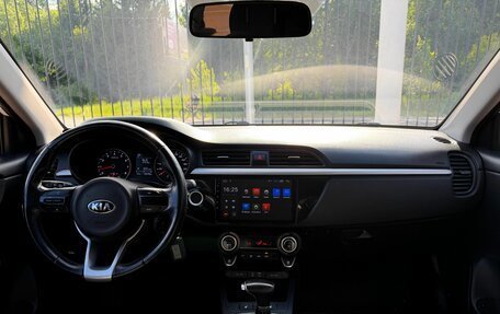 KIA Rio IV, 2019 год, 1 559 000 рублей, 10 фотография