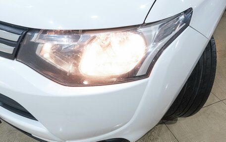 Mitsubishi Outlander III рестайлинг 3, 2013 год, 1 349 000 рублей, 9 фотография