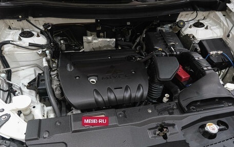 Mitsubishi Outlander III рестайлинг 3, 2013 год, 1 349 000 рублей, 35 фотография