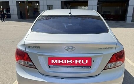 Hyundai Solaris II рестайлинг, 2012 год, 890 000 рублей, 16 фотография