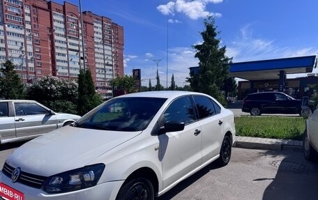 Volkswagen Polo VI (EU Market), 2013 год, 685 000 рублей, 3 фотография
