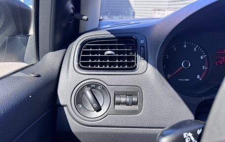 Volkswagen Polo VI (EU Market), 2013 год, 685 000 рублей, 18 фотография
