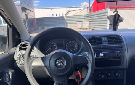 Volkswagen Polo VI (EU Market), 2013 год, 685 000 рублей, 19 фотография