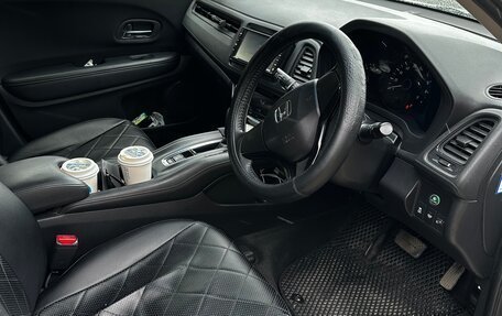 Honda Vezel, 2014 год, 1 260 000 рублей, 14 фотография