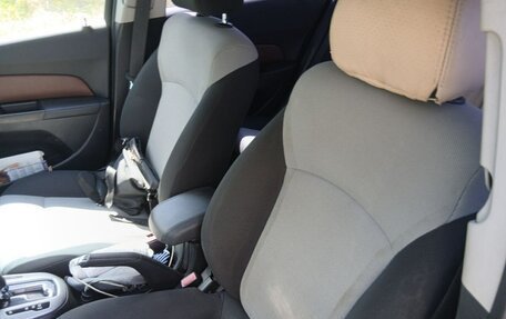 Chevrolet Cruze II, 2013 год, 820 000 рублей, 11 фотография