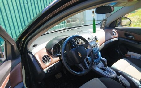 Chevrolet Cruze II, 2013 год, 820 000 рублей, 16 фотография