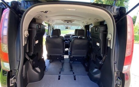 Toyota Esquire I, 2015 год, 1 550 000 рублей, 11 фотография