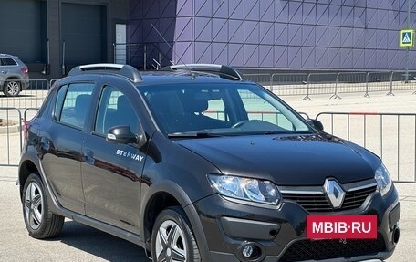 Renault Sandero II рестайлинг, 2016 год, 797 000 рублей, 3 фотография