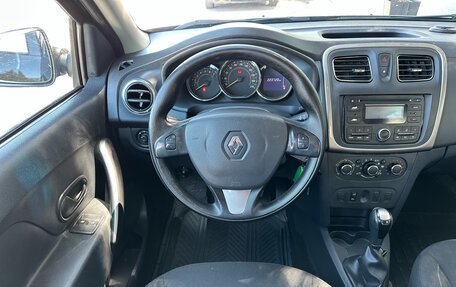 Renault Sandero II рестайлинг, 2016 год, 797 000 рублей, 26 фотография