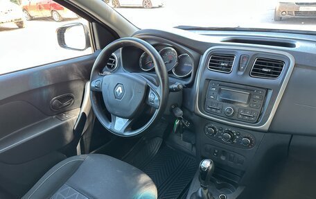Renault Sandero II рестайлинг, 2016 год, 797 000 рублей, 27 фотография
