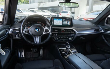 BMW 5 серия, 2021 год, 4 590 000 рублей, 10 фотография