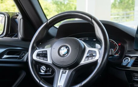 BMW 5 серия, 2021 год, 4 590 000 рублей, 17 фотография