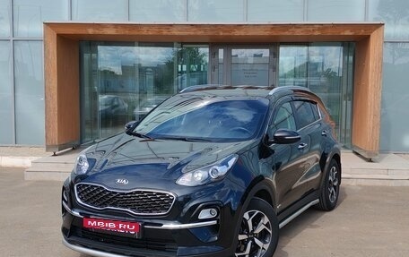 KIA Sportage IV рестайлинг, 2018 год, 1 900 000 рублей, 3 фотография