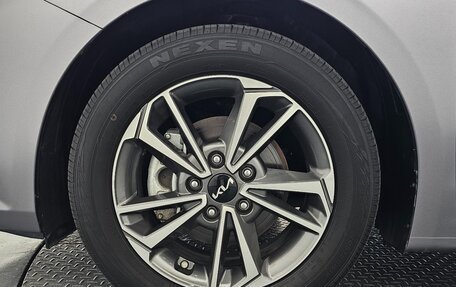 KIA K3, 2023 год, 1 613 000 рублей, 20 фотография