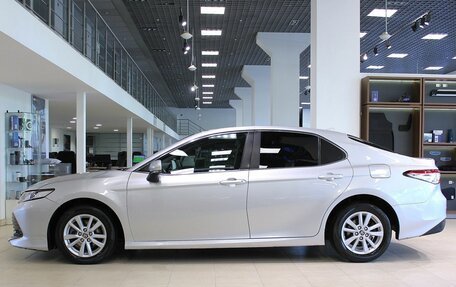 Toyota Camry, 2020 год, 1 570 000 рублей, 7 фотография