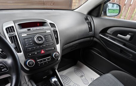 KIA cee'd I рестайлинг, 2010 год, 670 000 рублей, 6 фотография