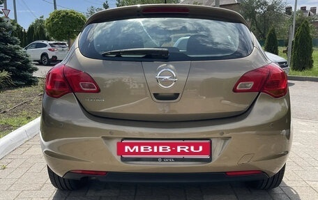Opel Astra J, 2012 год, 810 000 рублей, 4 фотография