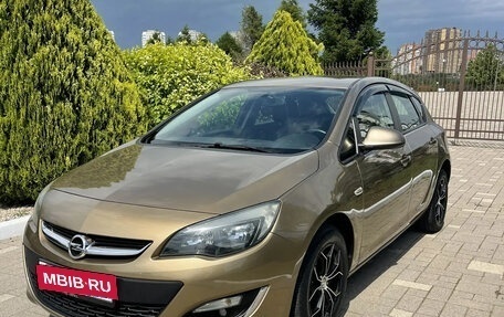 Opel Astra J, 2012 год, 810 000 рублей, 7 фотография