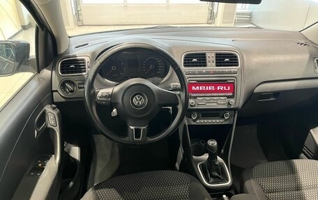Volkswagen Polo VI (EU Market), 2012 год, 615 000 рублей, 11 фотография