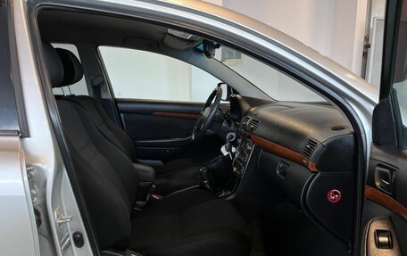Toyota Avensis III рестайлинг, 2008 год, 728 000 рублей, 26 фотография