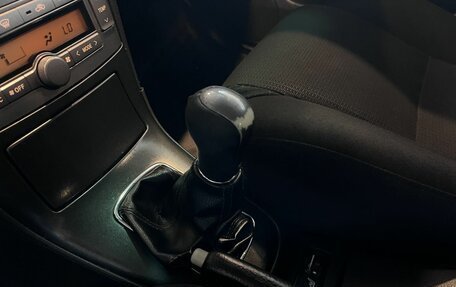 Toyota Avensis III рестайлинг, 2008 год, 728 000 рублей, 28 фотография
