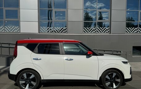 KIA Soul III, 2022 год, 2 400 000 рублей, 2 фотография
