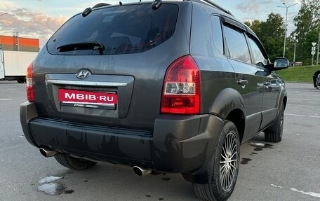 Hyundai Tucson III, 2008 год, 900 000 рублей, 3 фотография