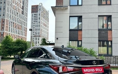 Lexus ES VII, 2019 год, 4 100 000 рублей, 5 фотография