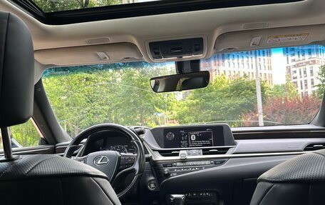 Lexus ES VII, 2019 год, 4 100 000 рублей, 10 фотография