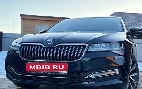 Skoda Superb, 2025 год, 3 800 000 рублей, 4 фотография