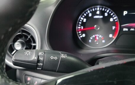 KIA K3, 2024 год, 1 608 000 рублей, 16 фотография