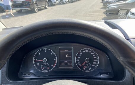 Volkswagen Multivan T5, 2010 год, 1 748 000 рублей, 17 фотография