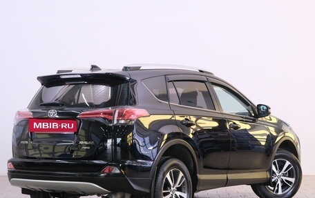 Toyota RAV4, 2017 год, 2 299 000 рублей, 7 фотография