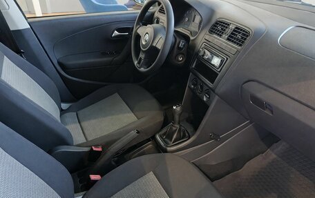 Volkswagen Polo VI (EU Market), 2011 год, 699 000 рублей, 8 фотография