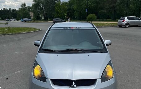 Mitsubishi Colt VI рестайлинг, 2006 год, 430 000 рублей, 2 фотография