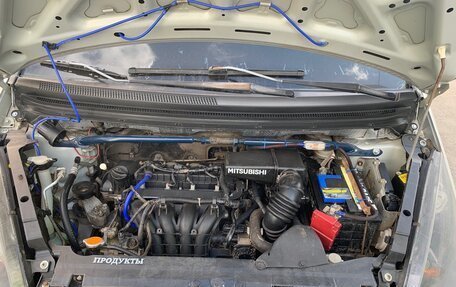 Mitsubishi Colt VI рестайлинг, 2006 год, 430 000 рублей, 10 фотография