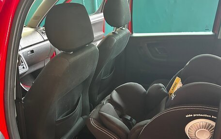 Skoda Roomster, 2011 год, 700 000 рублей, 7 фотография