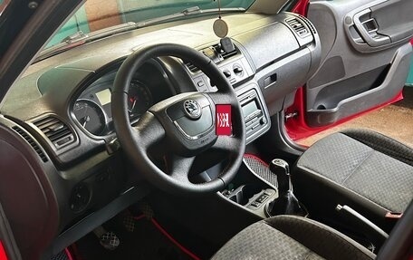 Skoda Roomster, 2011 год, 700 000 рублей, 8 фотография