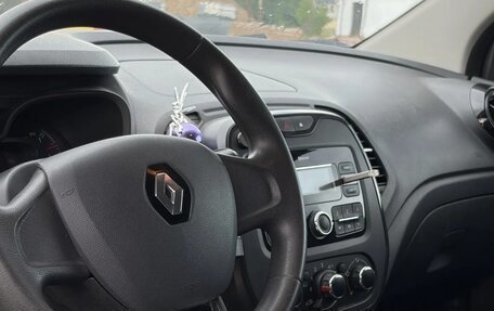 Renault Kaptur I рестайлинг, 2018 год, 1 560 000 рублей, 4 фотография