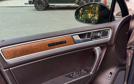 Volkswagen Touareg III, 2013 год, 2 600 000 рублей, 14 фотография