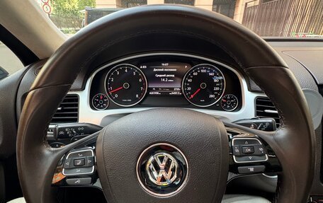 Volkswagen Touareg III, 2013 год, 2 600 000 рублей, 19 фотография
