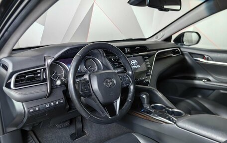 Toyota Camry, 2019 год, 2 891 000 рублей, 19 фотография