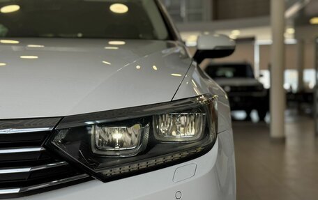 Volkswagen Passat B8 рестайлинг, 2017 год, 1 750 000 рублей, 4 фотография