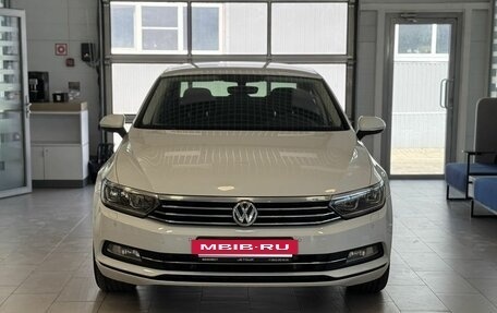 Volkswagen Passat B8 рестайлинг, 2017 год, 1 750 000 рублей, 2 фотография
